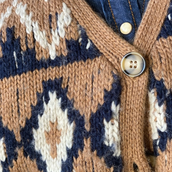 Golden Aztec Sweater - Picture 2 of 3
